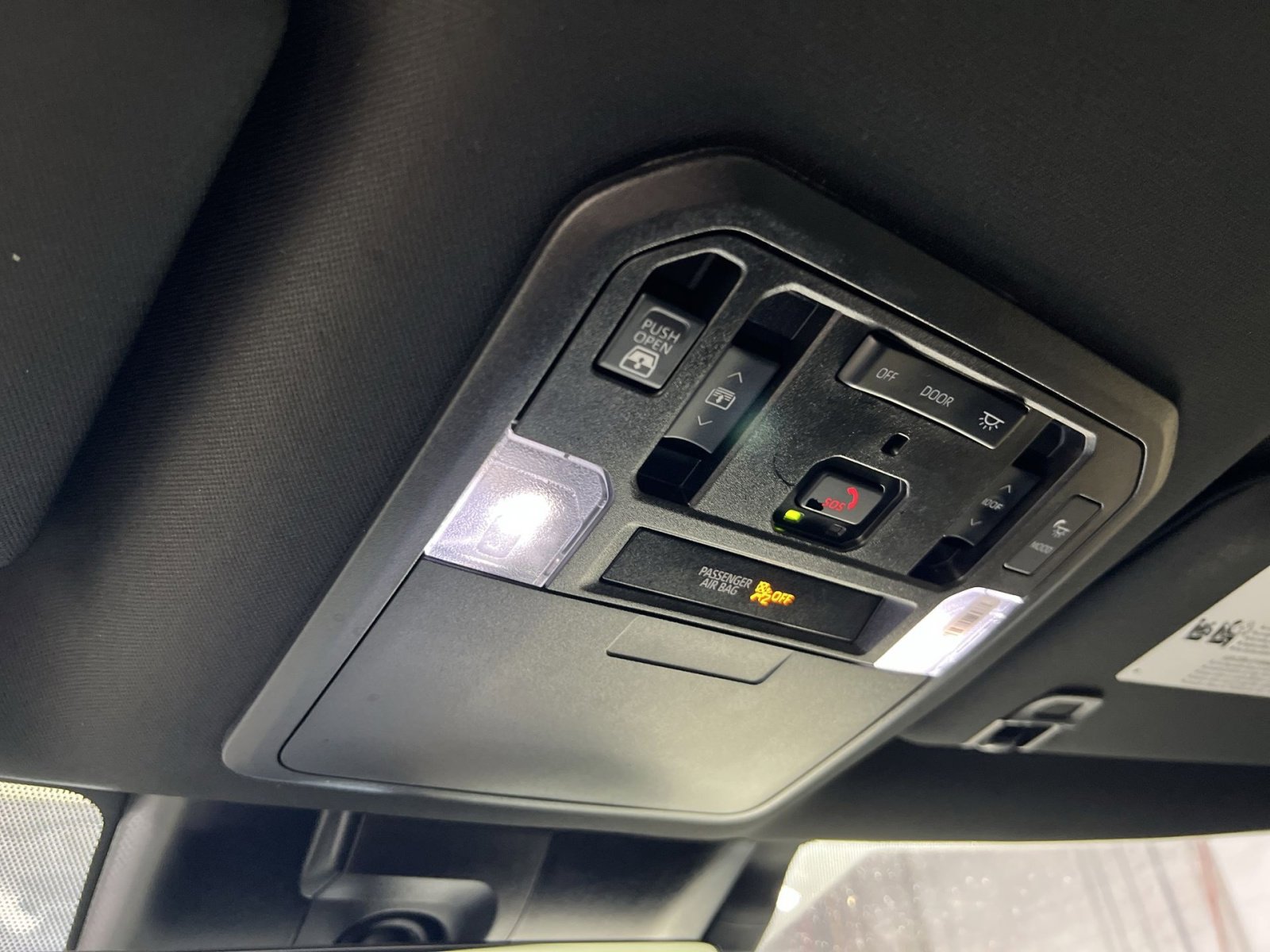 Used 2025 Toyota Tundra Platinum image 36