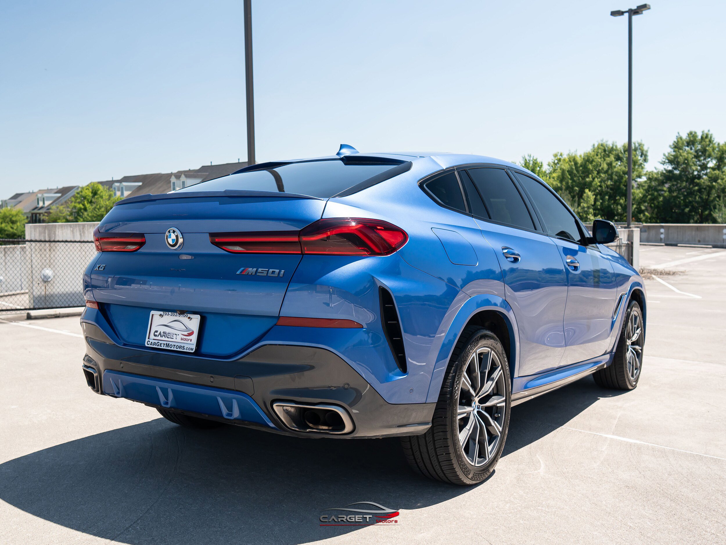 Used 2020 BMW X6 M50i w/ Premium Package AWD/4WD image 7