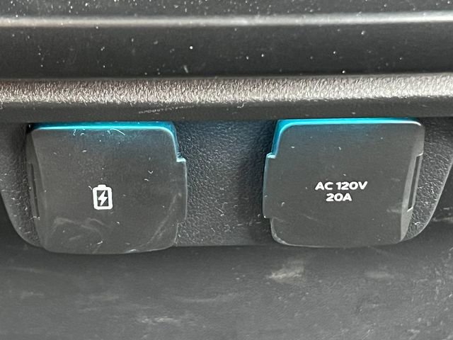 Used 2026 Ford F150 Raptor AWD/4WD image 52