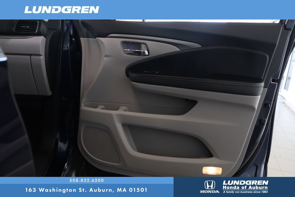 Used 2023 Honda Ridgeline RTL-E image 16