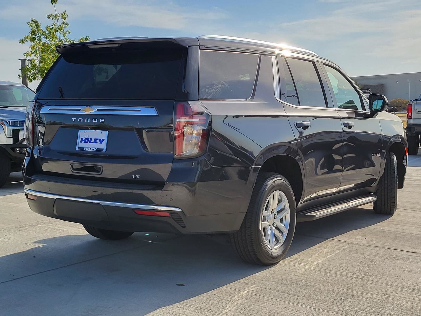 Used 2023 Chevrolet Tahoe LT AWD/4WD image 5