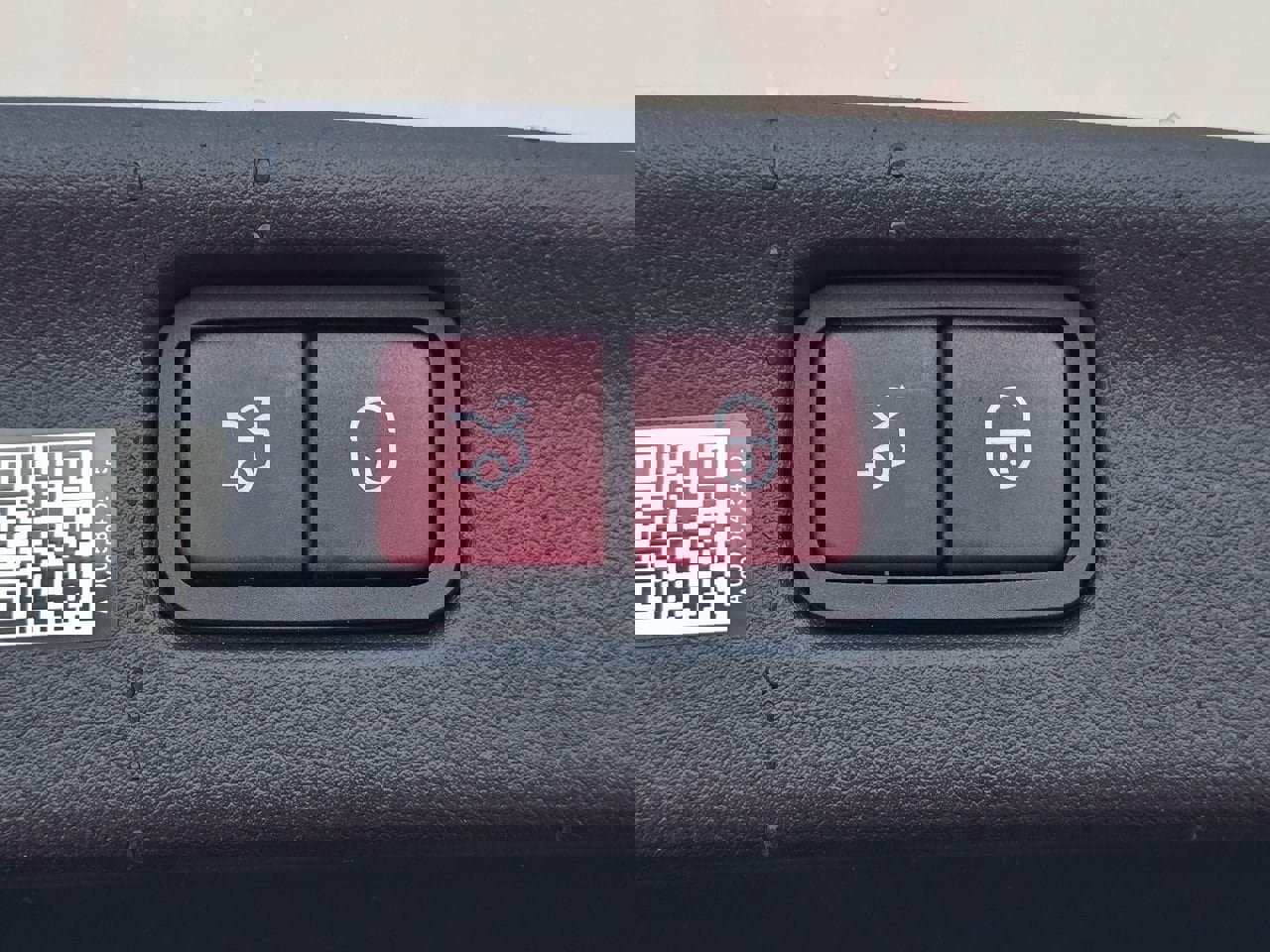 Used 2024 Mercedes-Benz C 300 4MATIC Sedan image 33