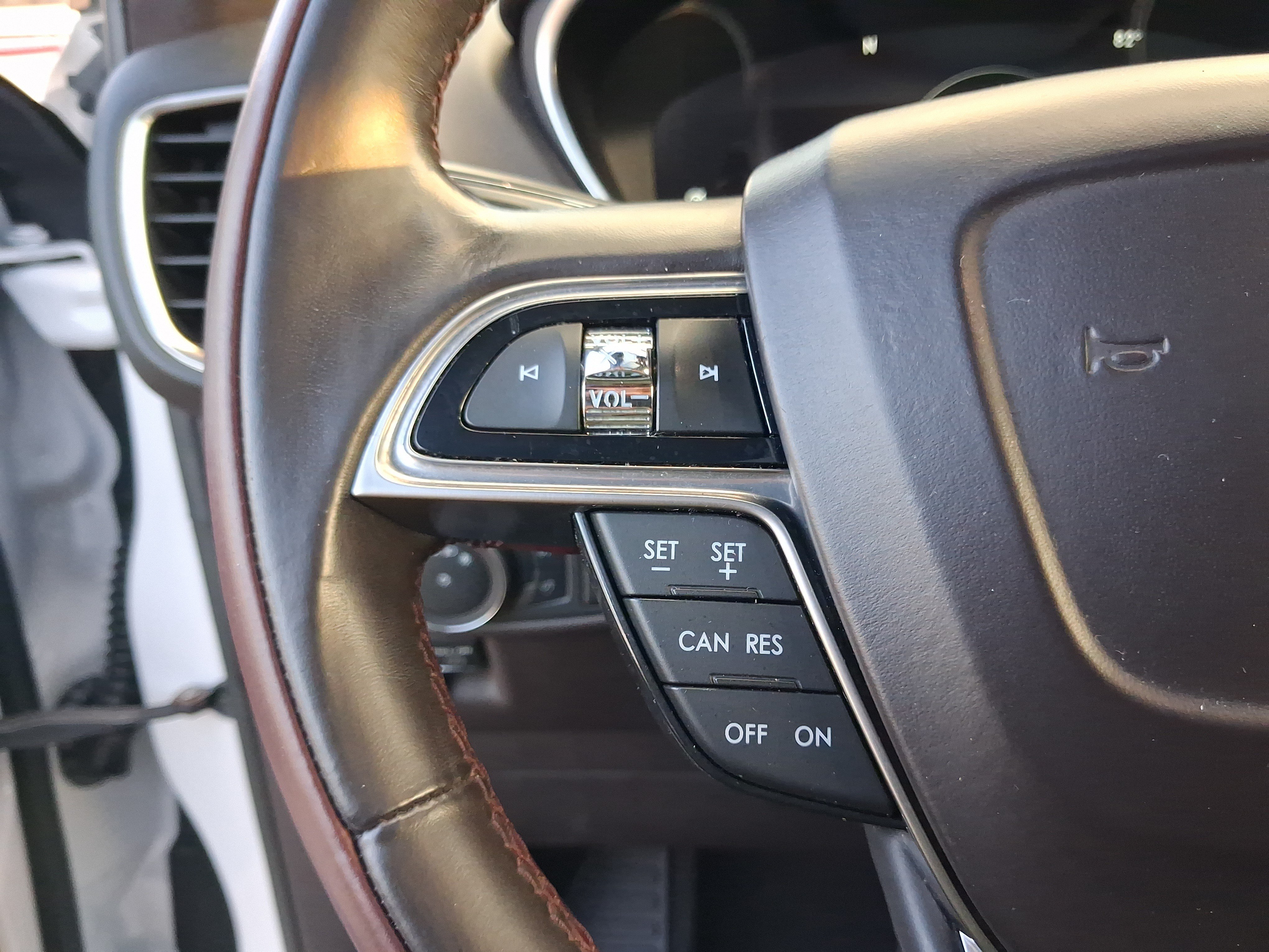 Used 2019 Lincoln Nautilus Black Label FWD image 18