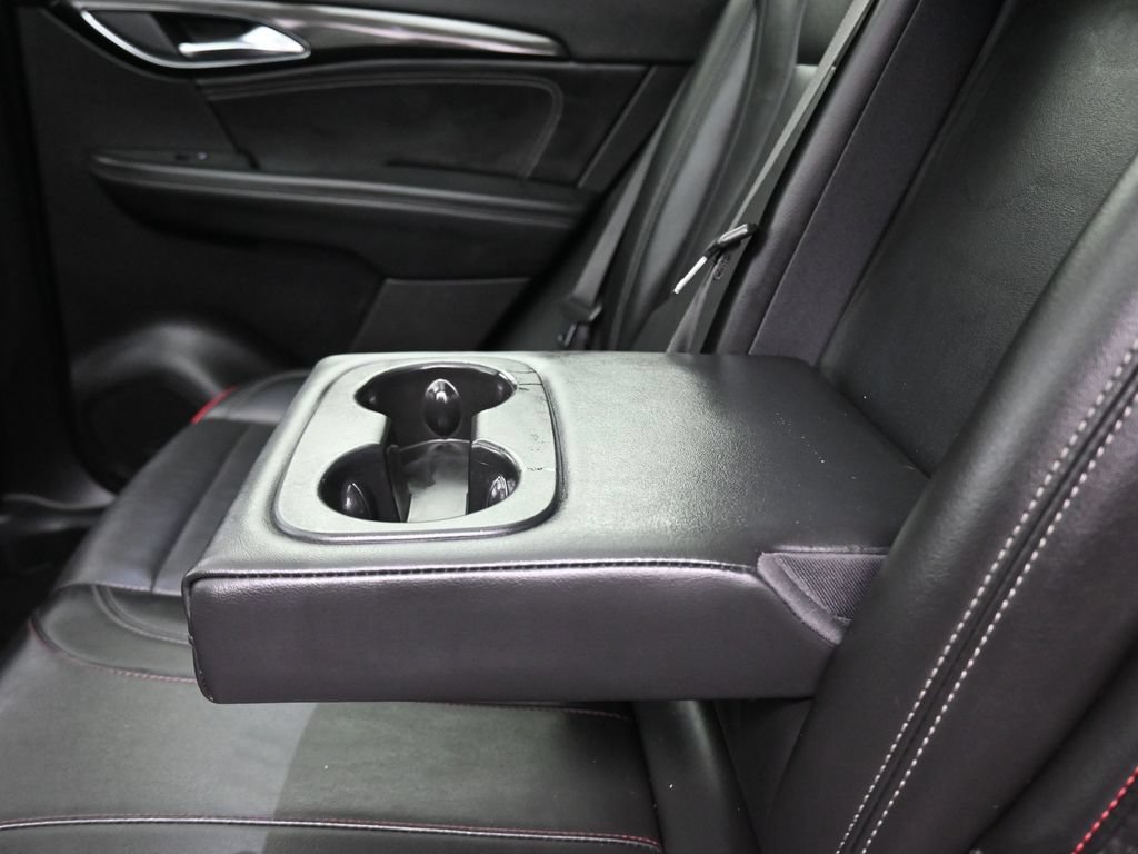 Used 2023 Buick Envision Essence w/ Sport Touring Package FWD image 32