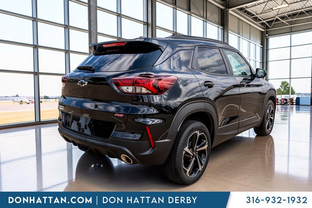 Used 2023 Chevrolet TrailBlazer RS FWD image 31
