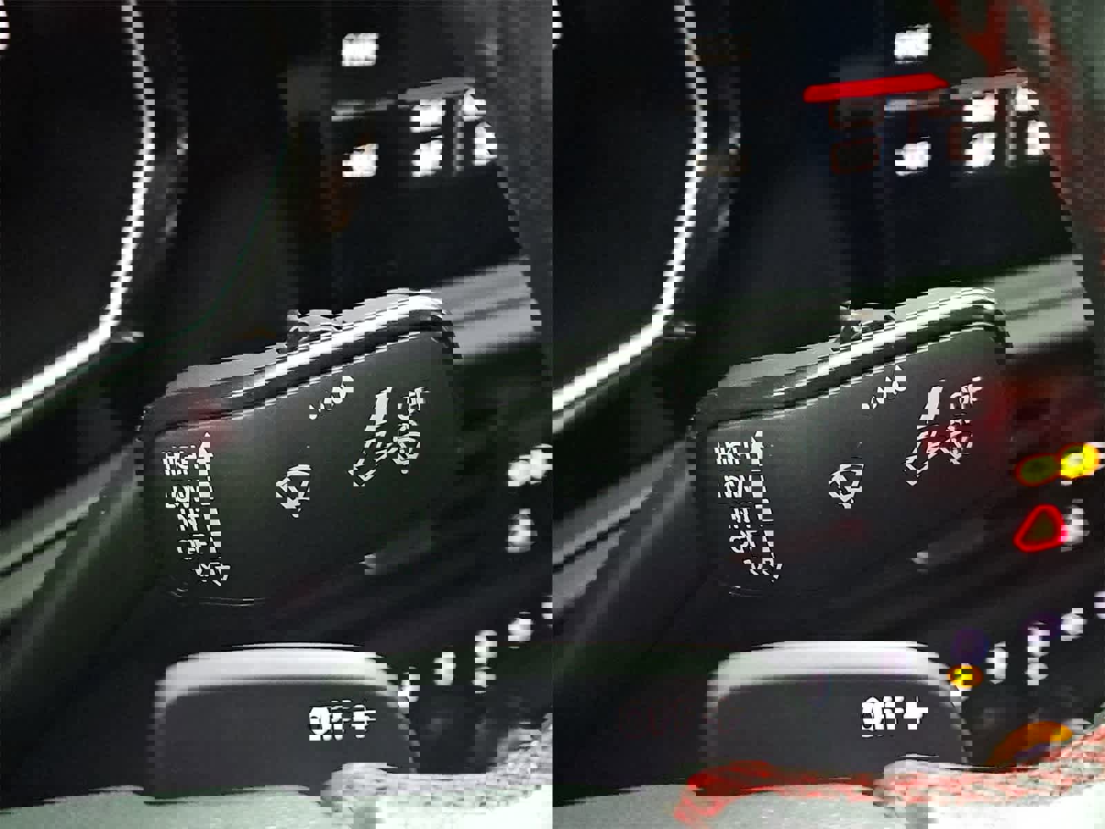 Used 2019 Volkswagen Jetta GLI Autobahn image 27