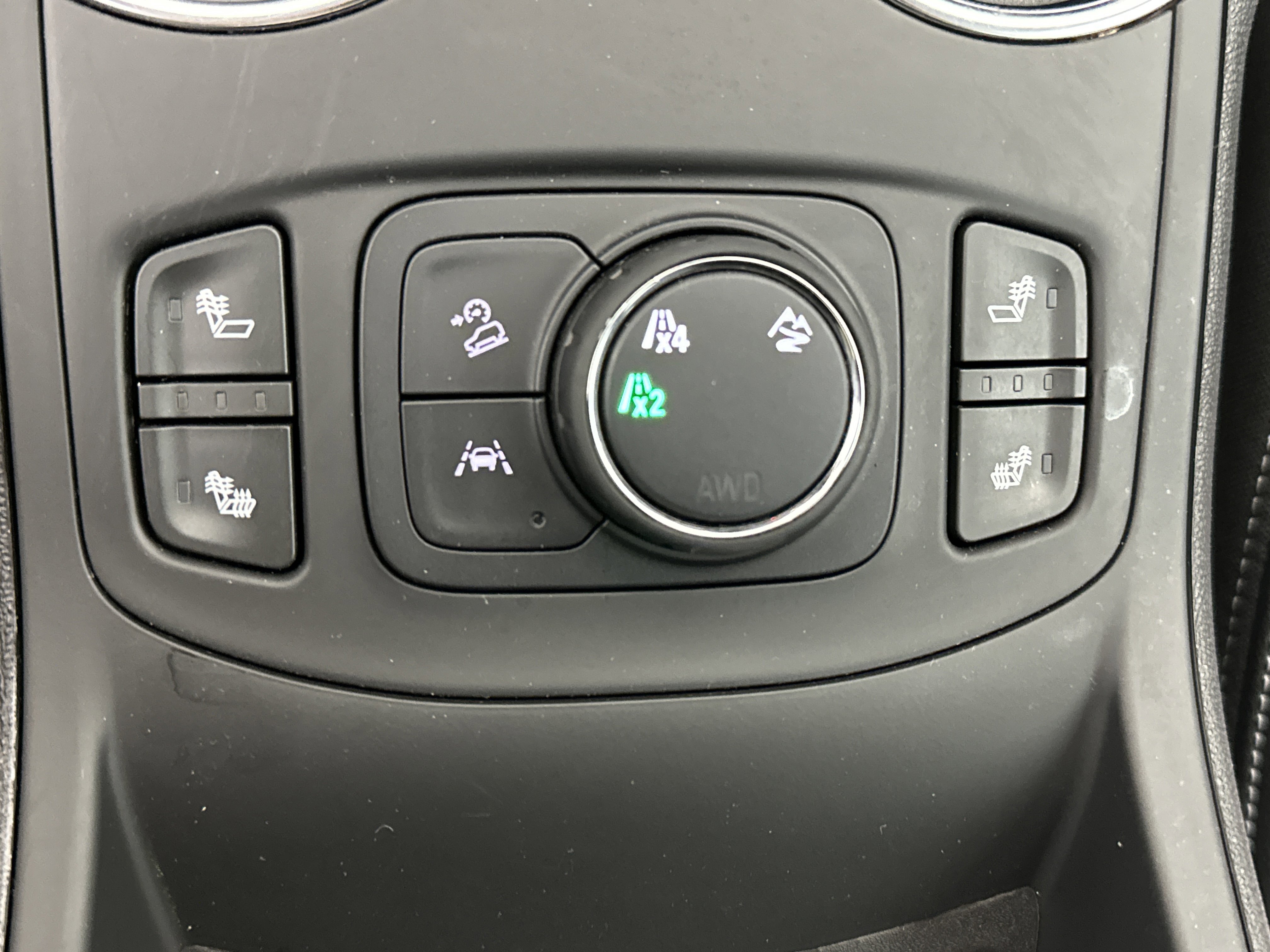 Certified 2024 GMC Terrain SLT image 26