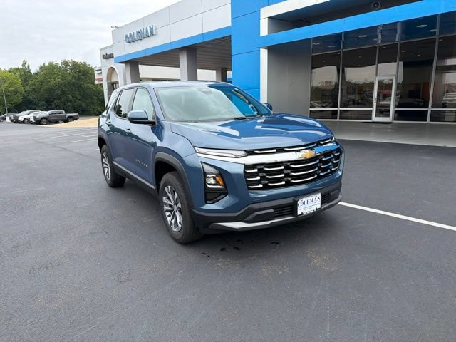 Used 2025 Chevrolet Equinox LT FWD image 2