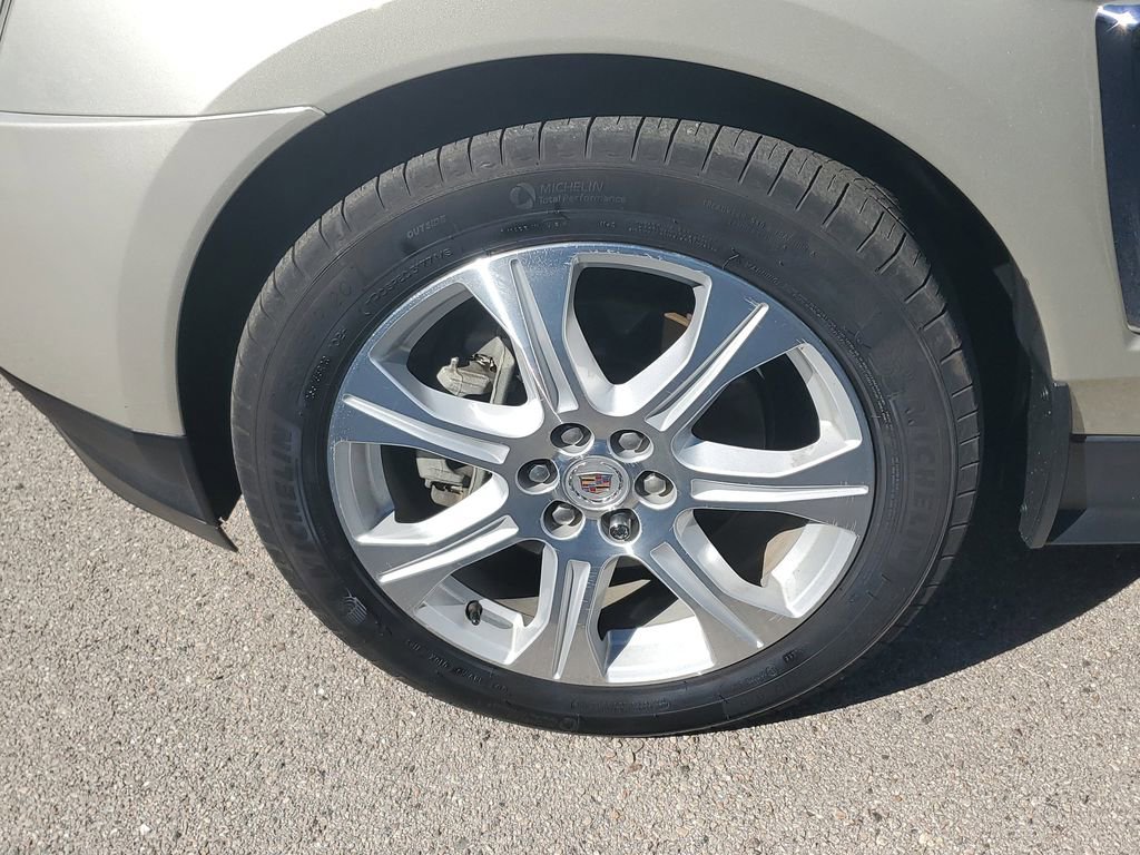 Used 2016 Cadillac SRX Performance w/ Driver Awareness Package image 10