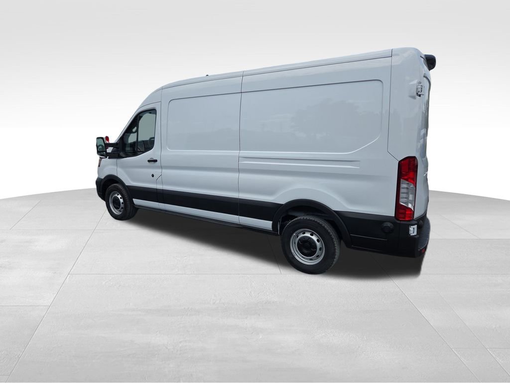 New 2024 Ford Transit 250 148 Medium Roof image 7