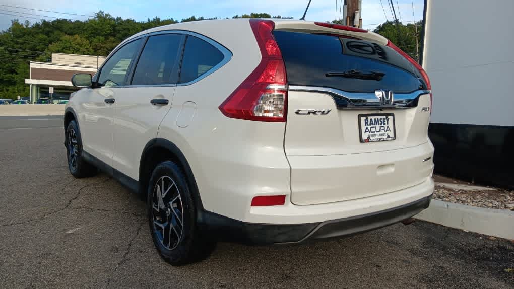Used 2016 Honda CR-V SE image 3