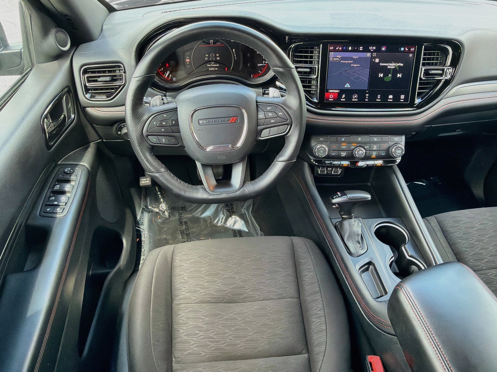 Used 2025 Dodge Durango GT AWD/4WD image 17