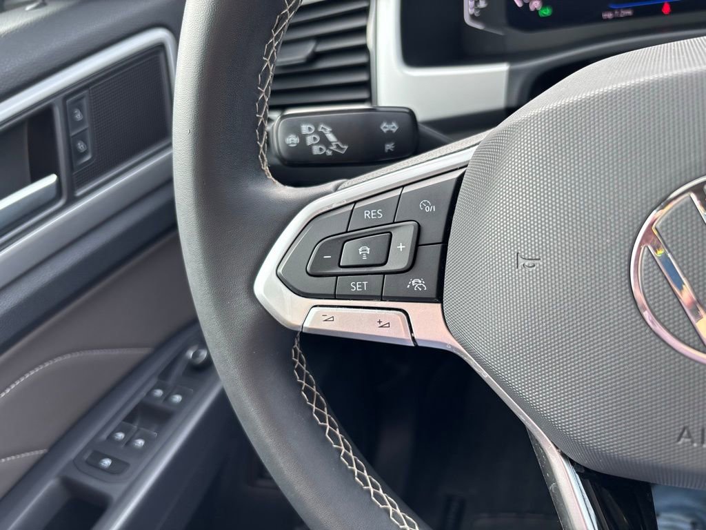 Used 2021 Volkswagen Atlas SEL image 36