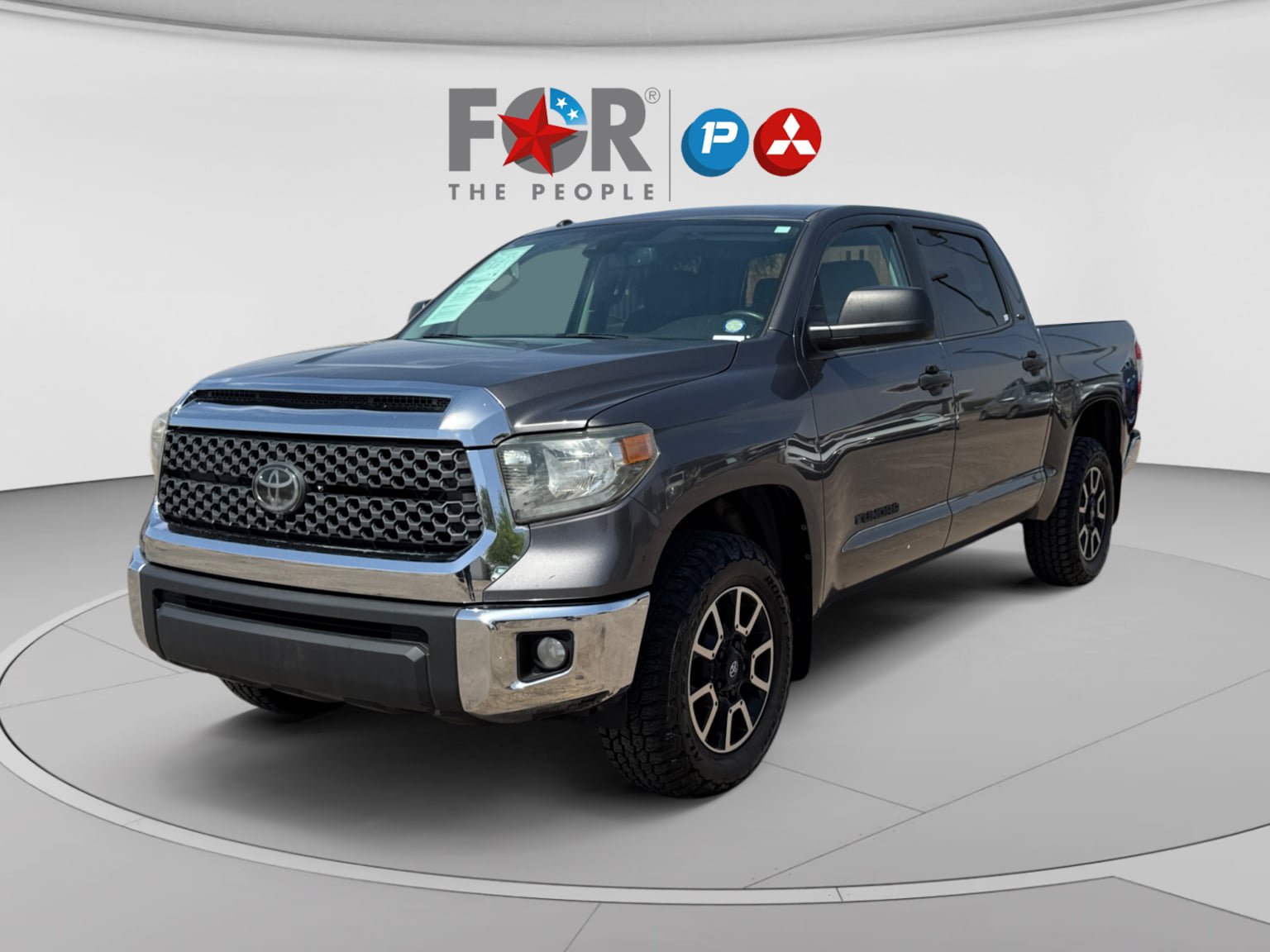 Used 2018 Toyota Tundra SR5 w/ SR5 Upgrade Package