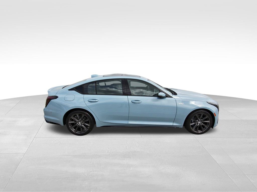 New 2026 Cadillac CT5 V image 5