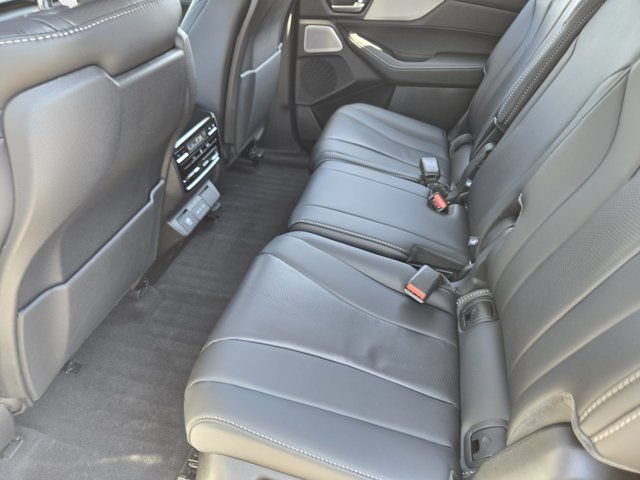 Certified 2026 Acura MDX w/ Technology Package FWD image 29