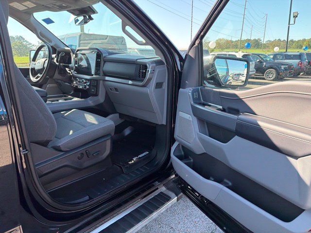 Used 2024 Ford F150 XLT w/ Equipment Group 303A High AWD/4WD image 25