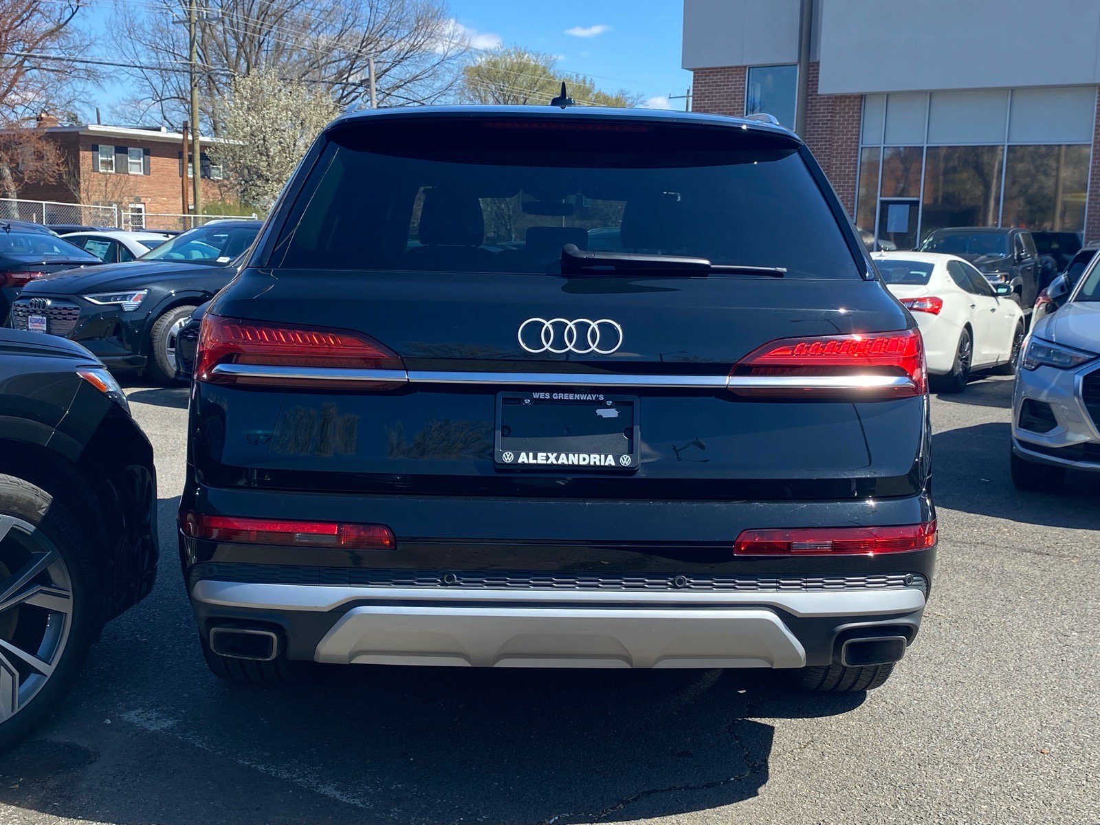 Used 2025 Audi Q7 3.0T Premium Plus AWD/4WD image 3