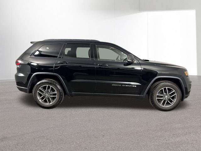 Used 2018 Jeep Grand Cherokee Limited w/ Luxury Group II image 36