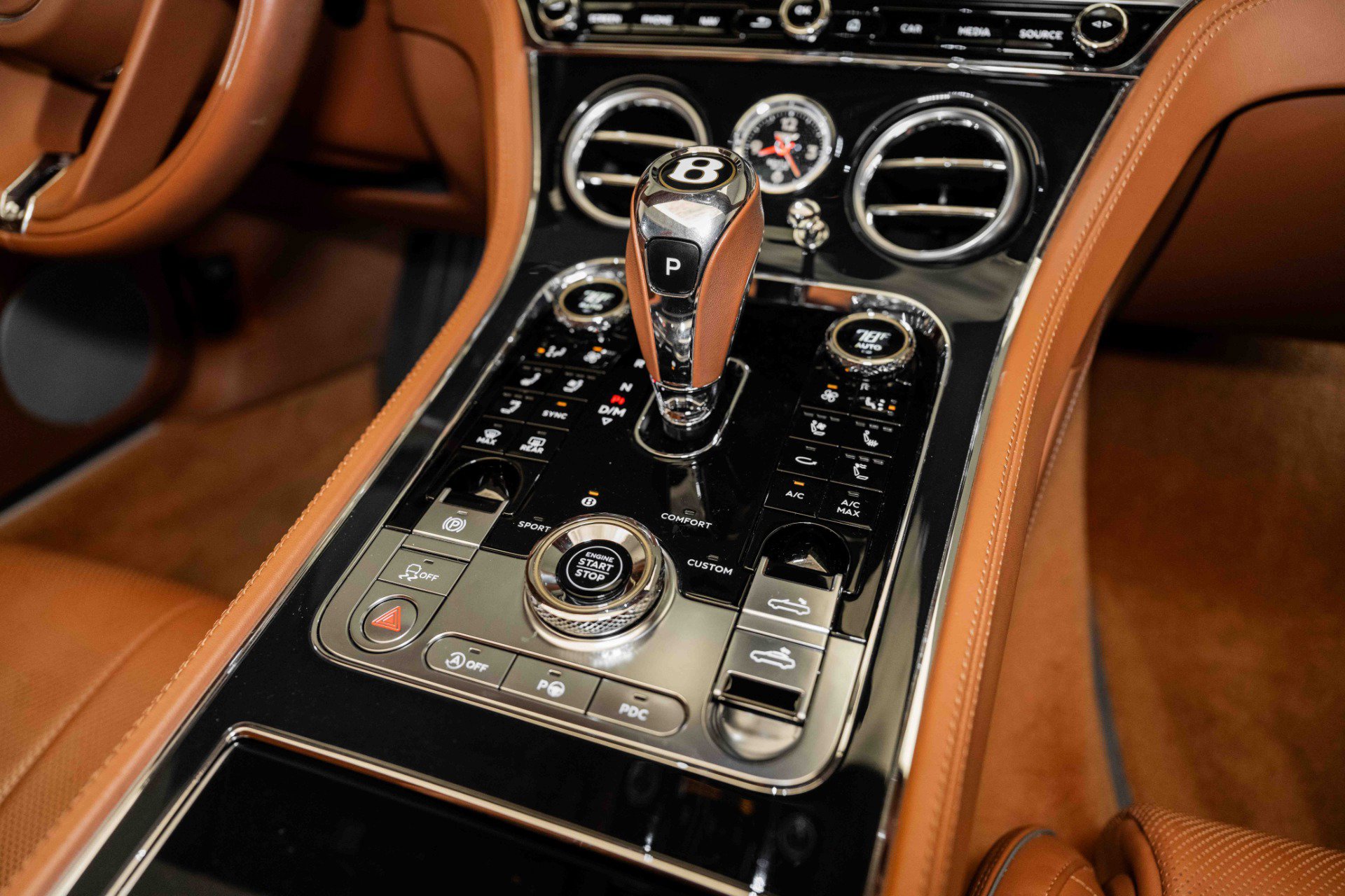 Used 2020 Bentley Continental GT image 25