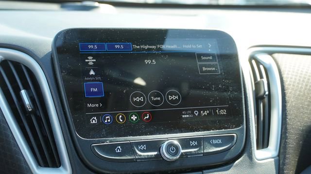 Used 2024 Chevrolet Malibu LT image 24