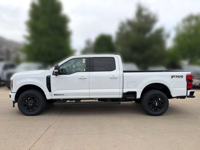 New 2026 Ford F250 Lariat w/ Black Appearance Package AWD/4WD image 10
