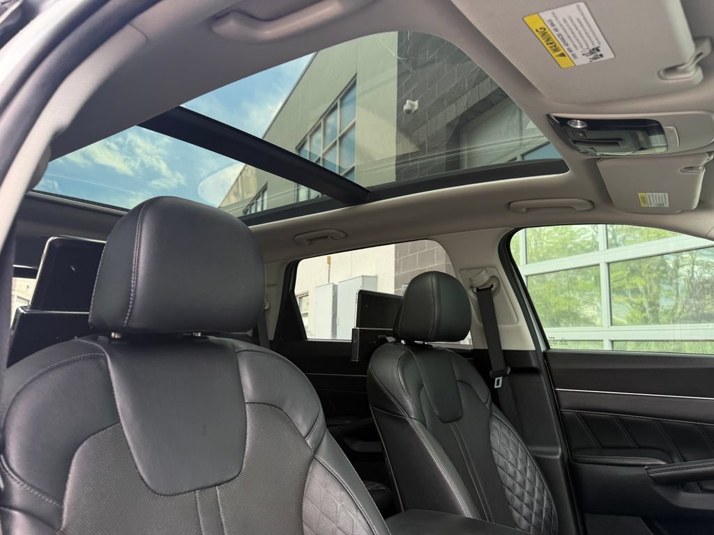 Used 2022 Kia Sorento SX Prestige AWD/4WD image 56