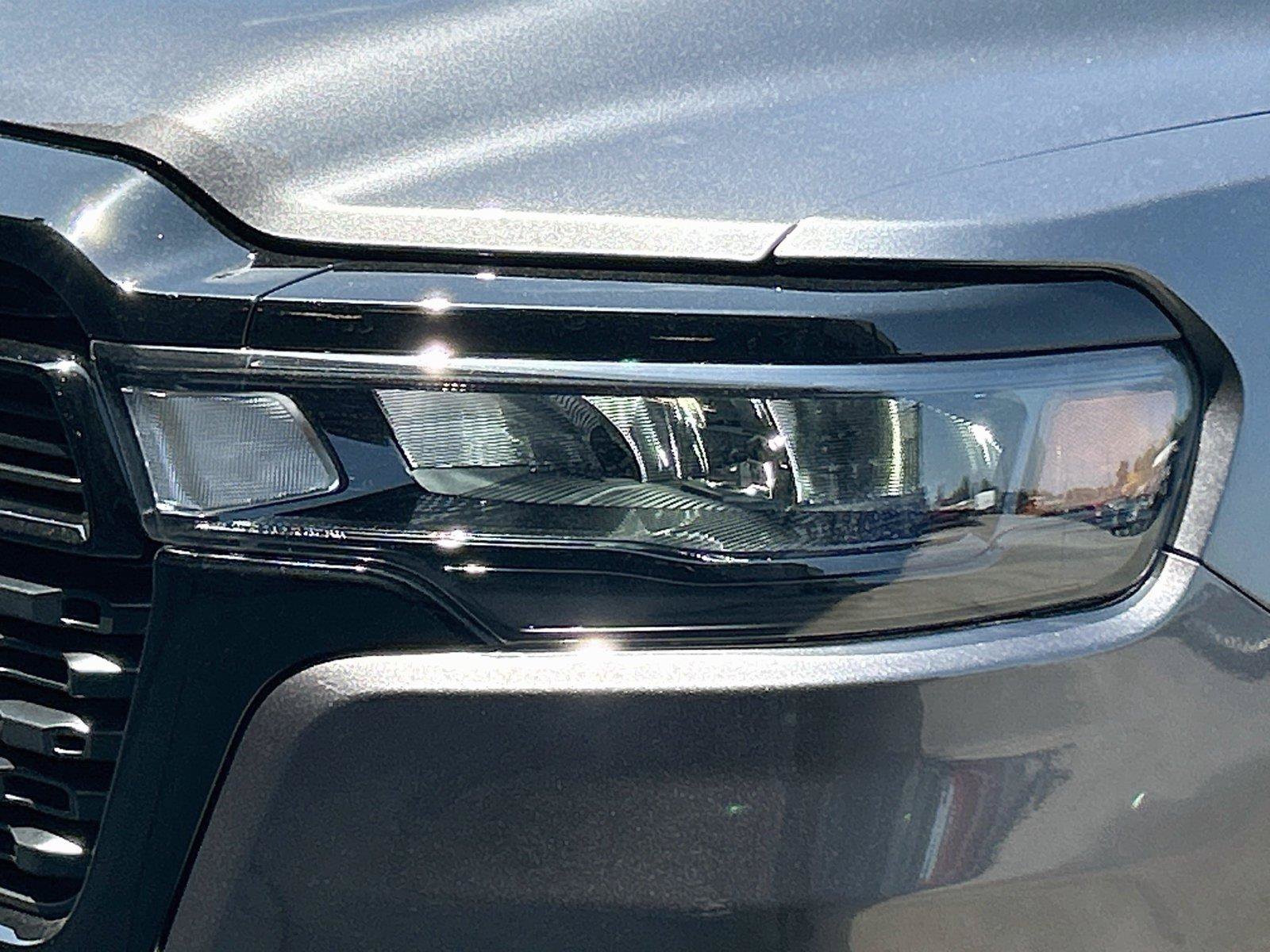 New 2026 RAM 1500 Express AWD/4WD image 10
