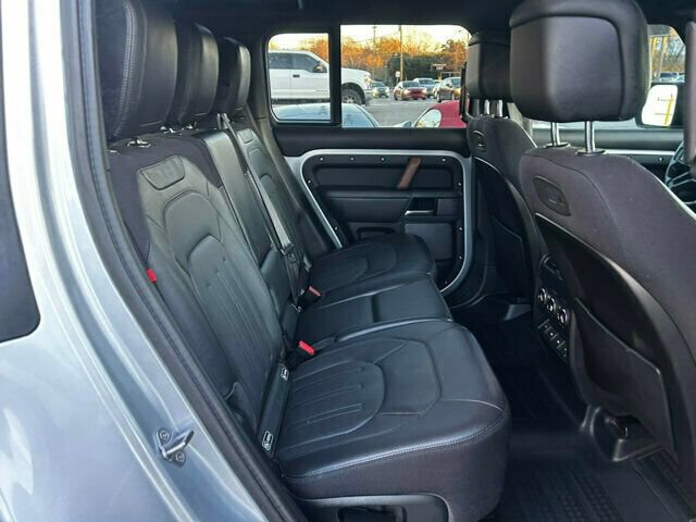 Used 2020 Land Rover Defender 110 X image 31