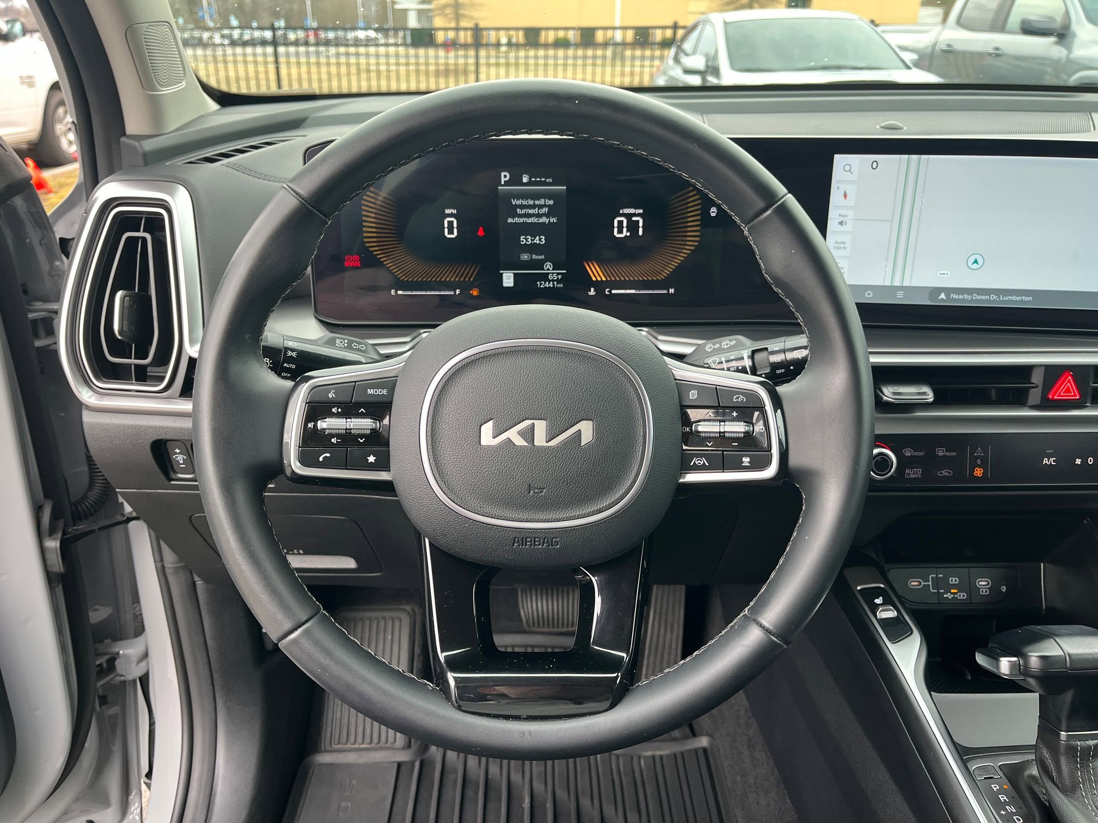 Used 2025 Kia Sorento S image 28