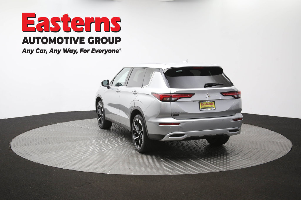 Used 2024 Mitsubishi Outlander SE AWD/4WD image 67