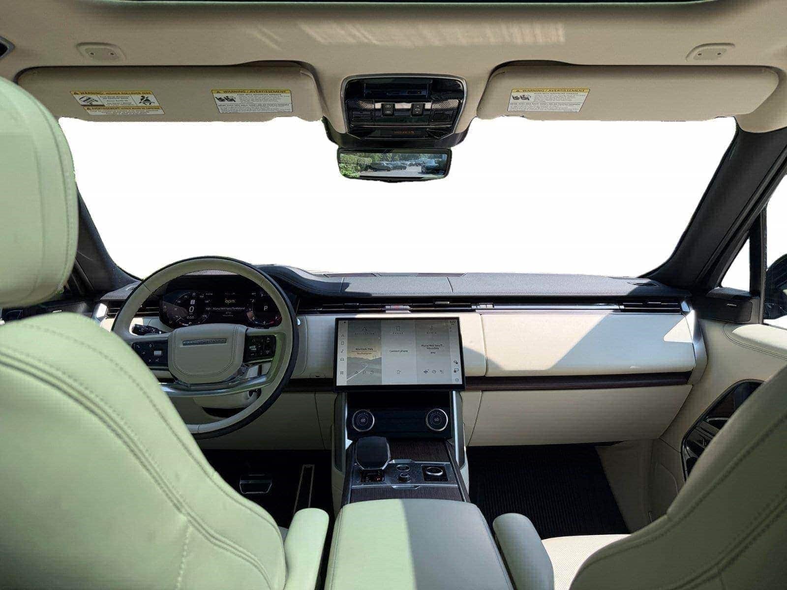Certified 2023 Land Rover Range Rover SE AWD/4WD image 18