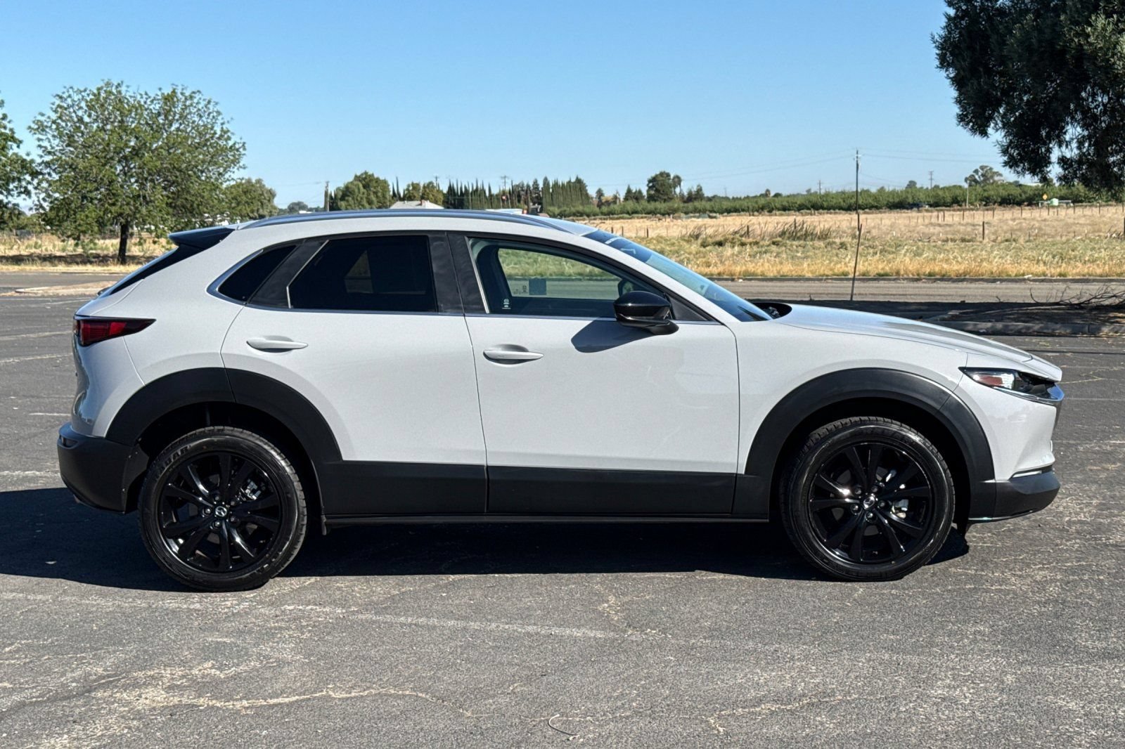Certified 2025 MAZDA CX-30 AWD 2.5 S w/ Select Sport Pkg image 3
