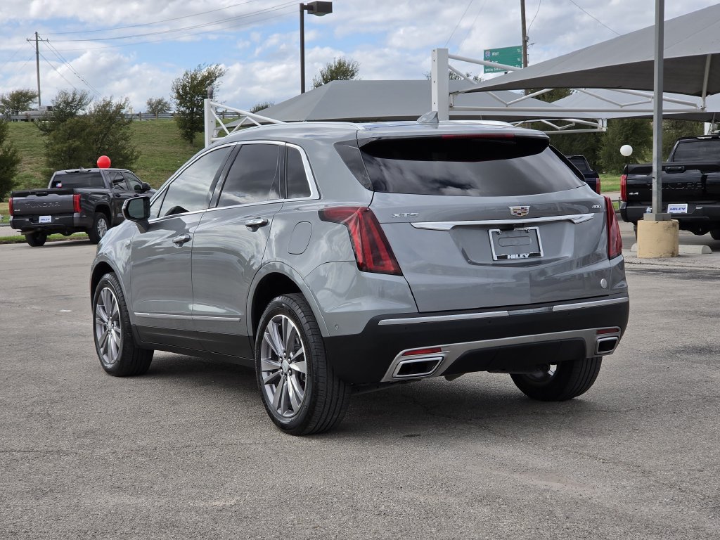 Used 2024 Cadillac XT5 Premium Luxury w/ Technology Package FWD image 7