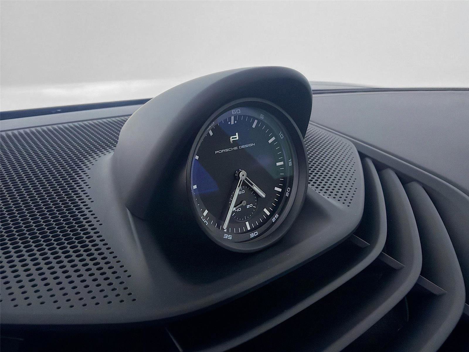 New 2025 Porsche Taycan 4 Cross Turismo image 14