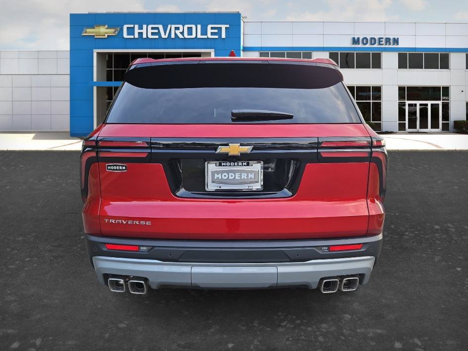 New 2026 Chevrolet Traverse LT FWD image 4