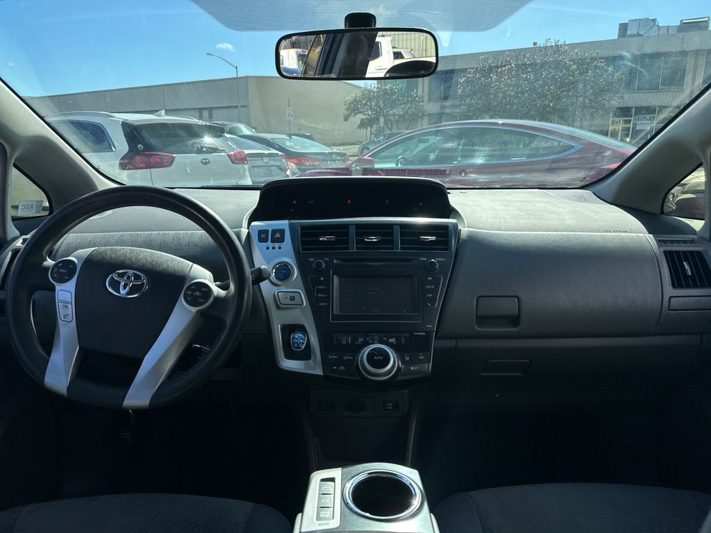 Used 2014 Toyota Prius V Two image 13