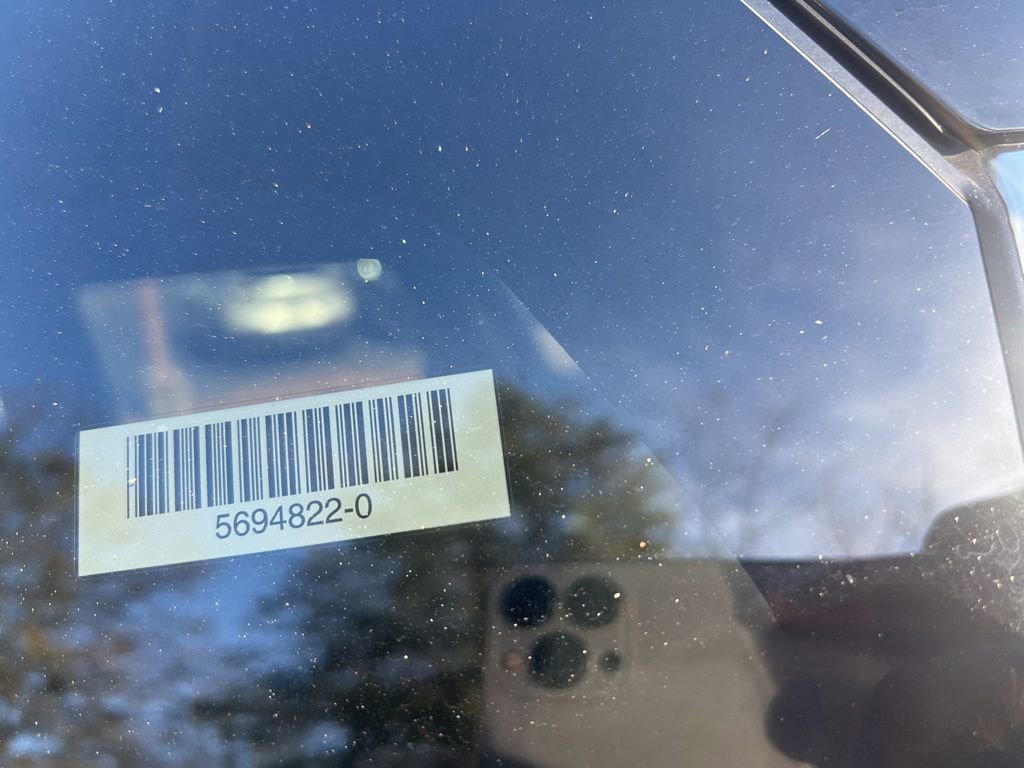 Used 2025 Mitsubishi Outlander SE image 5