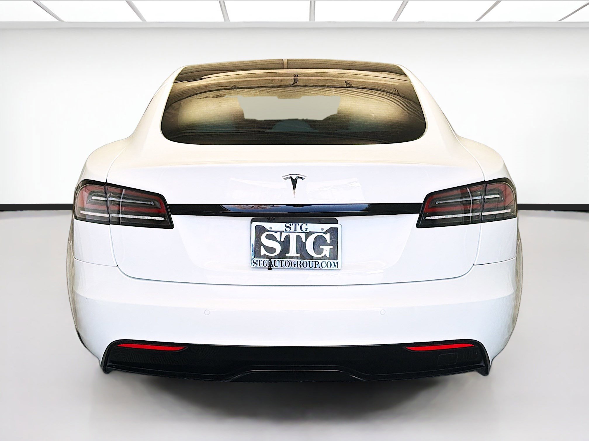 Used 2022 Tesla Model S AWD/4WD image 5