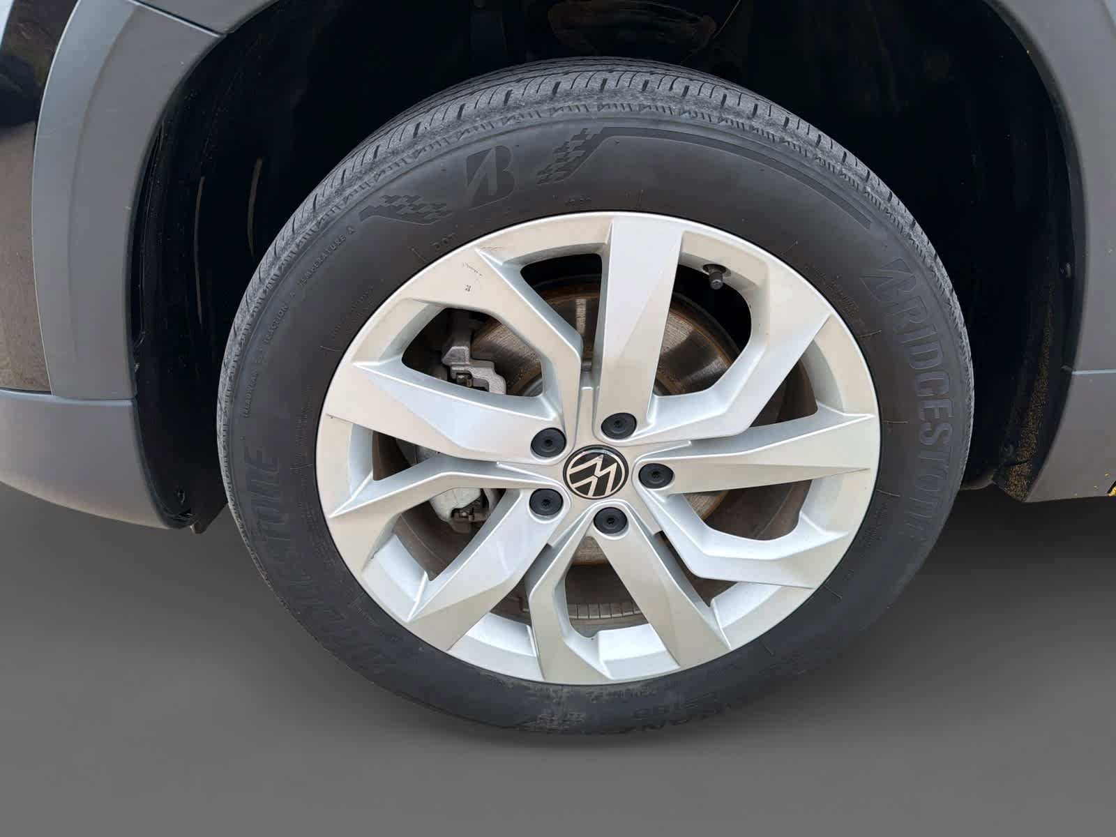 Used 2023 Volkswagen Taos S AWD/4WD image 8