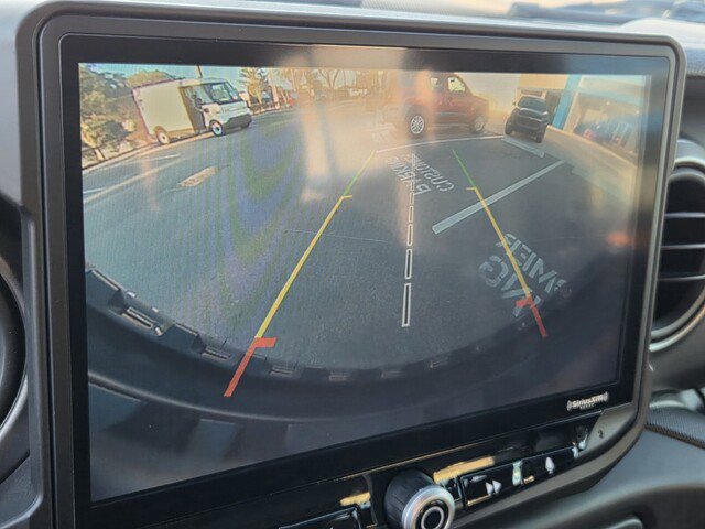 Used 2018 Jeep Wrangler Unlimited Sport S image 9