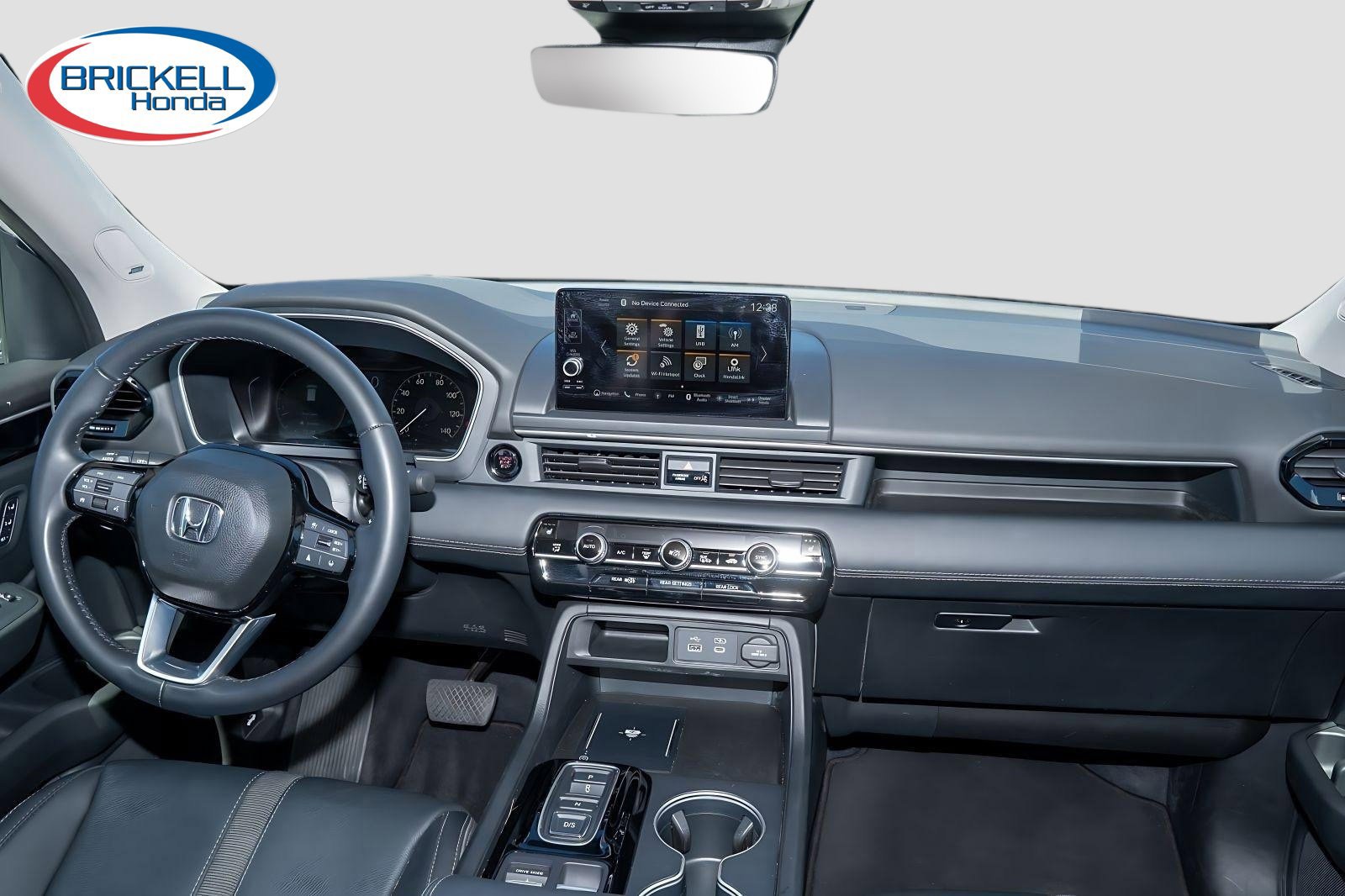 Used 2023 Honda Pilot Touring image 28
