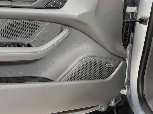 Certified 2022 Porsche Taycan RWD image 14