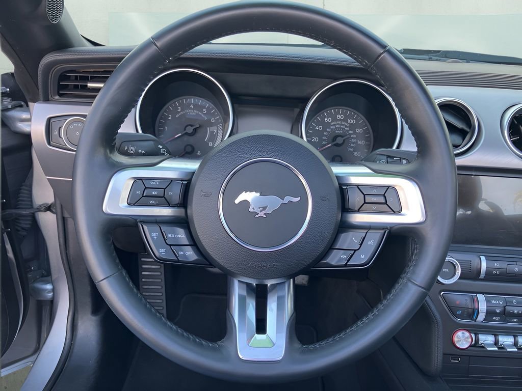 Used 2022 Ford Mustang Premium image 12