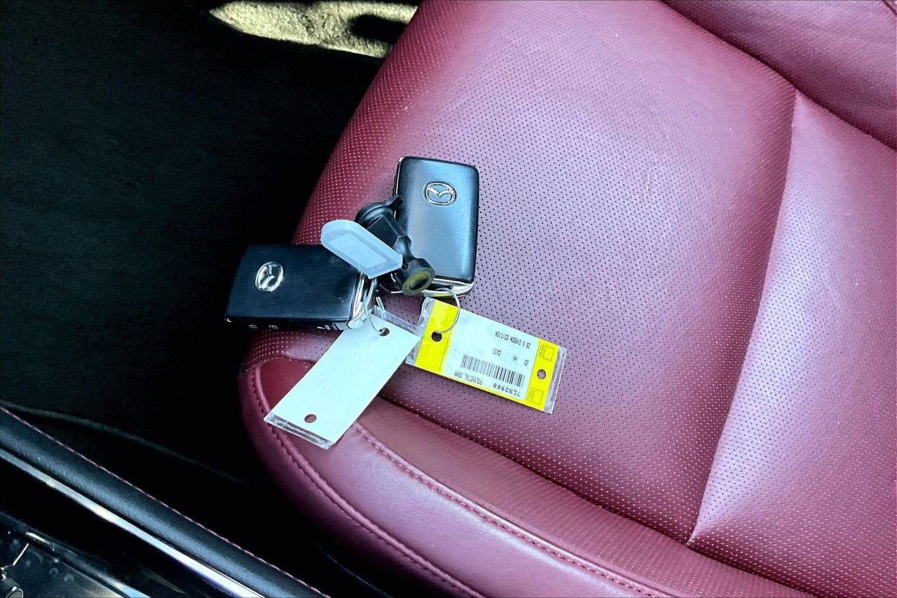 Used 2023 MAZDA CX-30 AWD 2.5 S w/ Preferred Package image 32