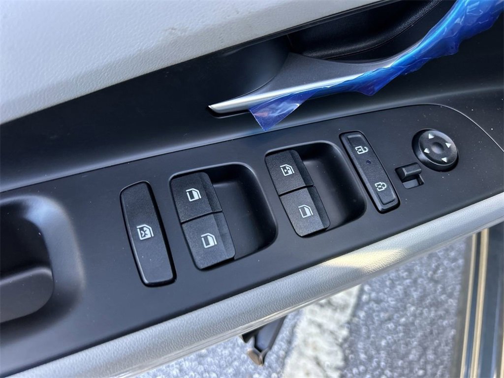 New 2025 Hyundai Elantra Limited image 20