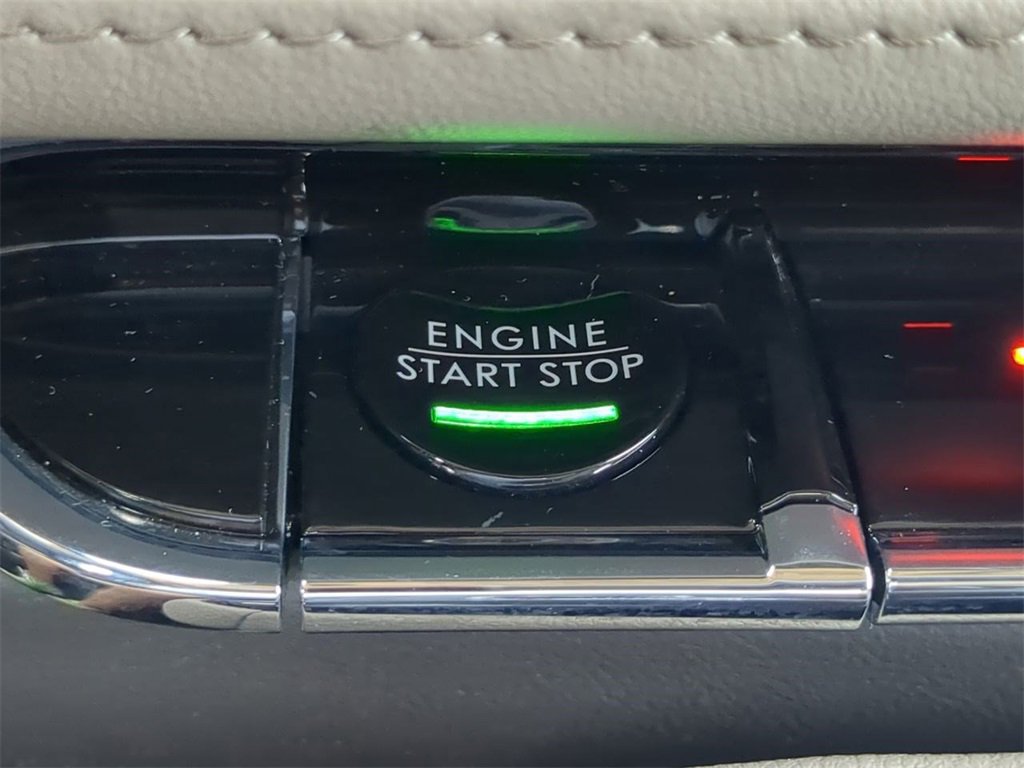 Used 2023 Lincoln Nautilus Reserve w/ Equipment Group 201A image 30