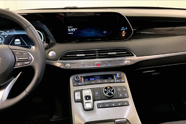 Used 2022 Hyundai Palisade Calligraphy AWD/4WD image 7