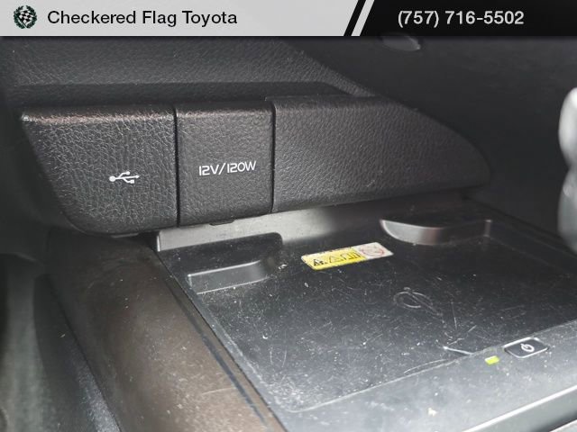Used 2023 Toyota Camry XSE w/ Cold Weather Package image 19