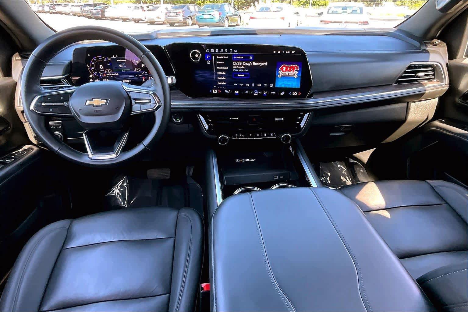 Used 2025 Chevrolet Tahoe LT AWD/4WD image 15